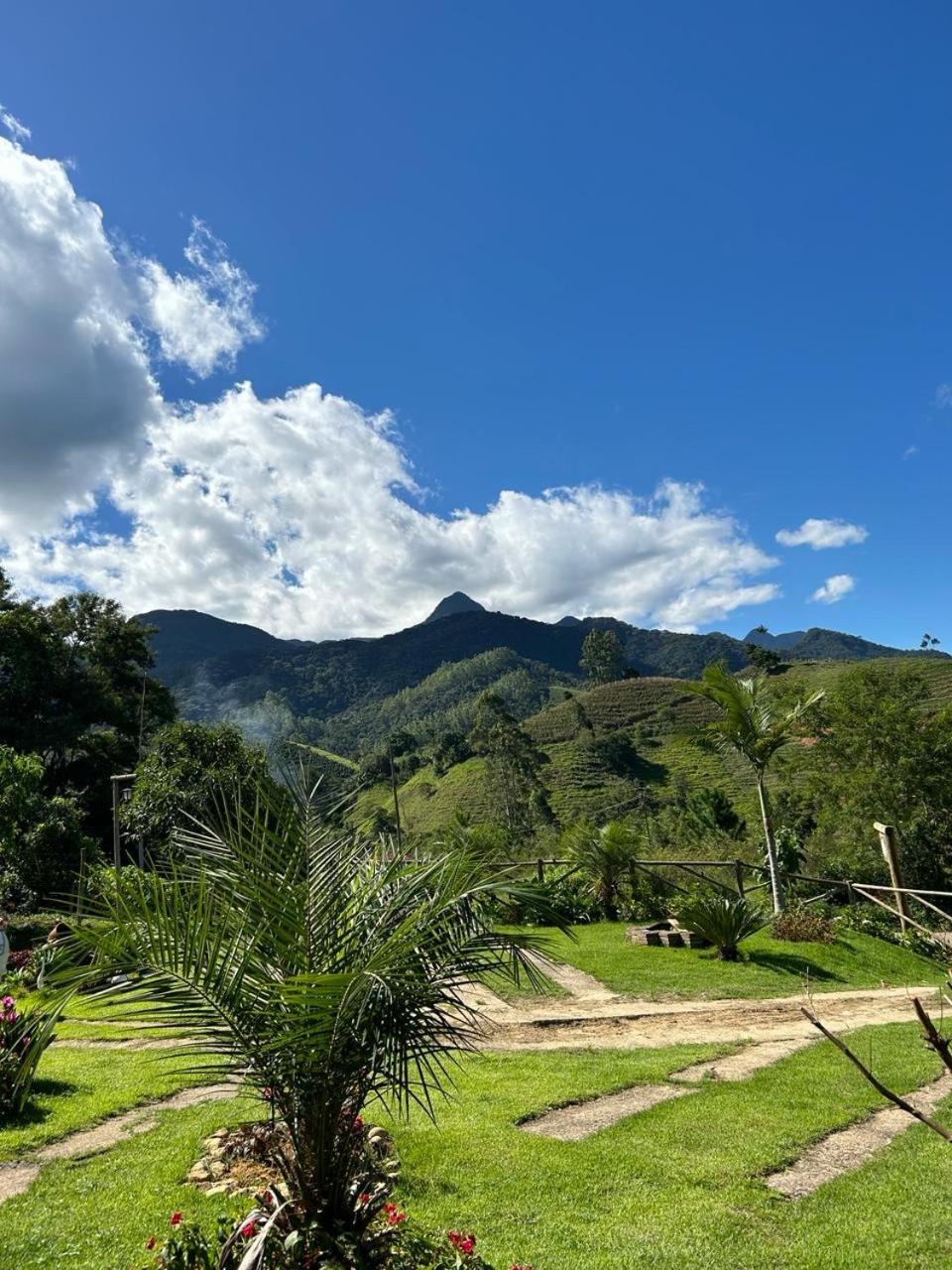 Chalet Flor Do Caparao Em *